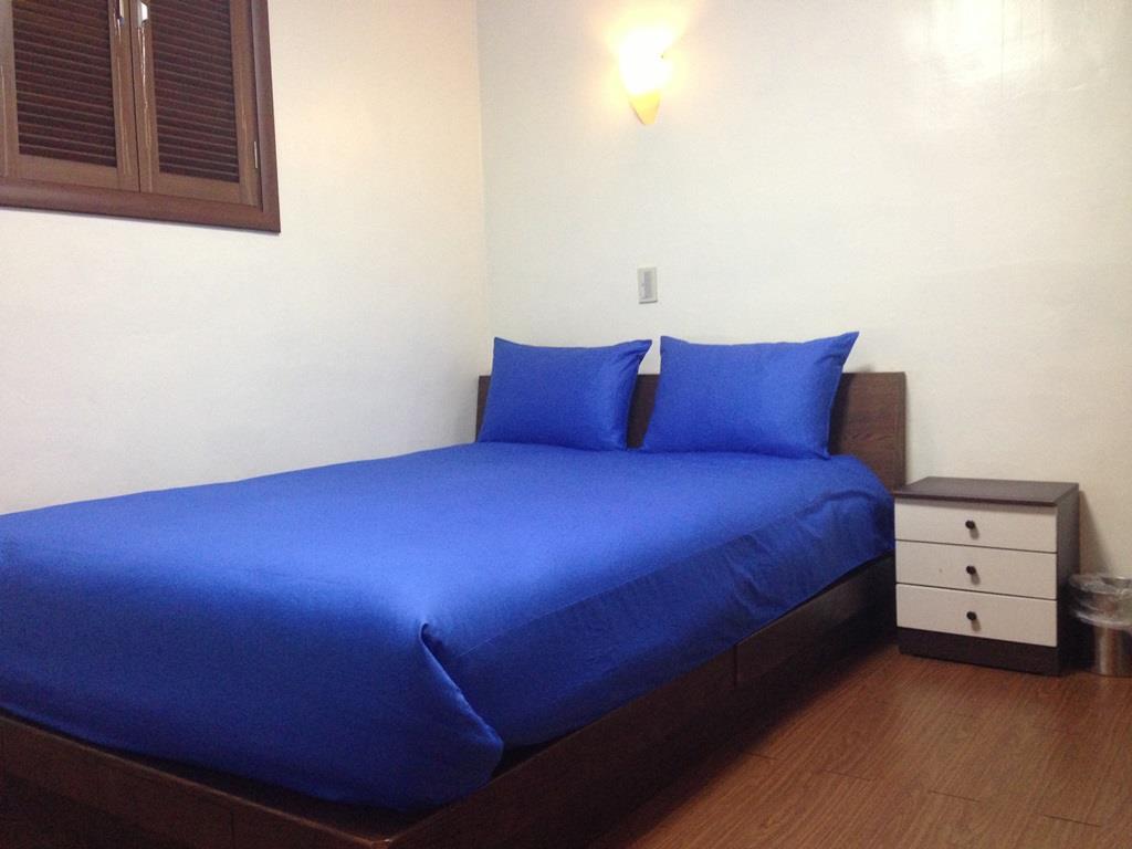 Sinchon Sisters Hostel Seoul Bagian luar foto